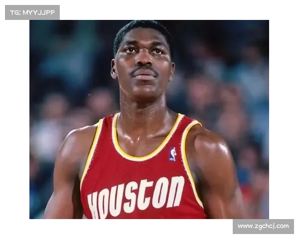 奥拉朱旺成为NBA历史第四位四双巨星 传奇生涯再添浓墨重彩的一笔 奥拉朱旺成为NBA历史第四位四双巨星 传奇生涯再添浓墨重彩的一笔